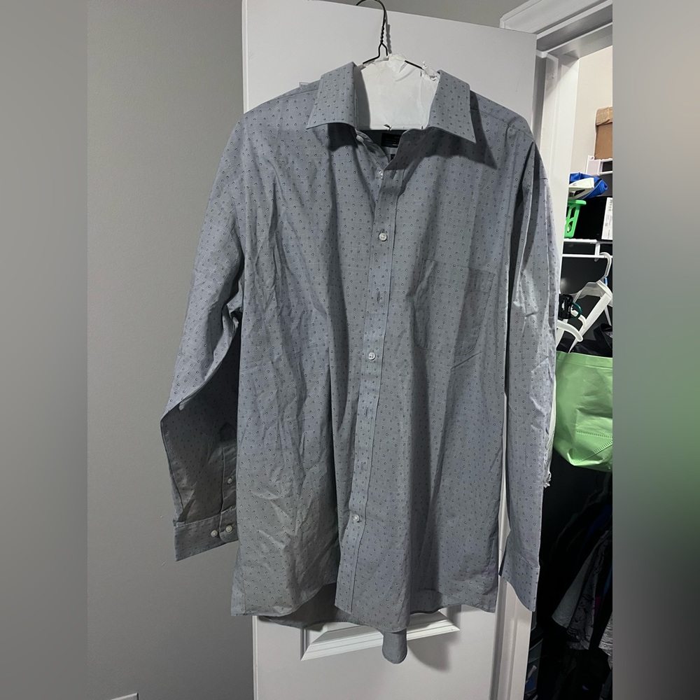 Gray cotton Stafford button up shirt